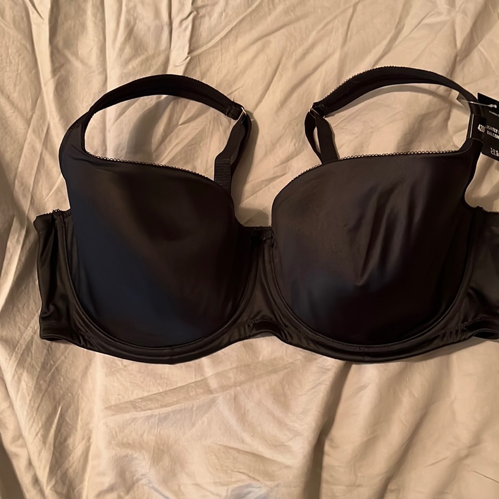 NWT Torrid black lightly lined balconette bra 42DD